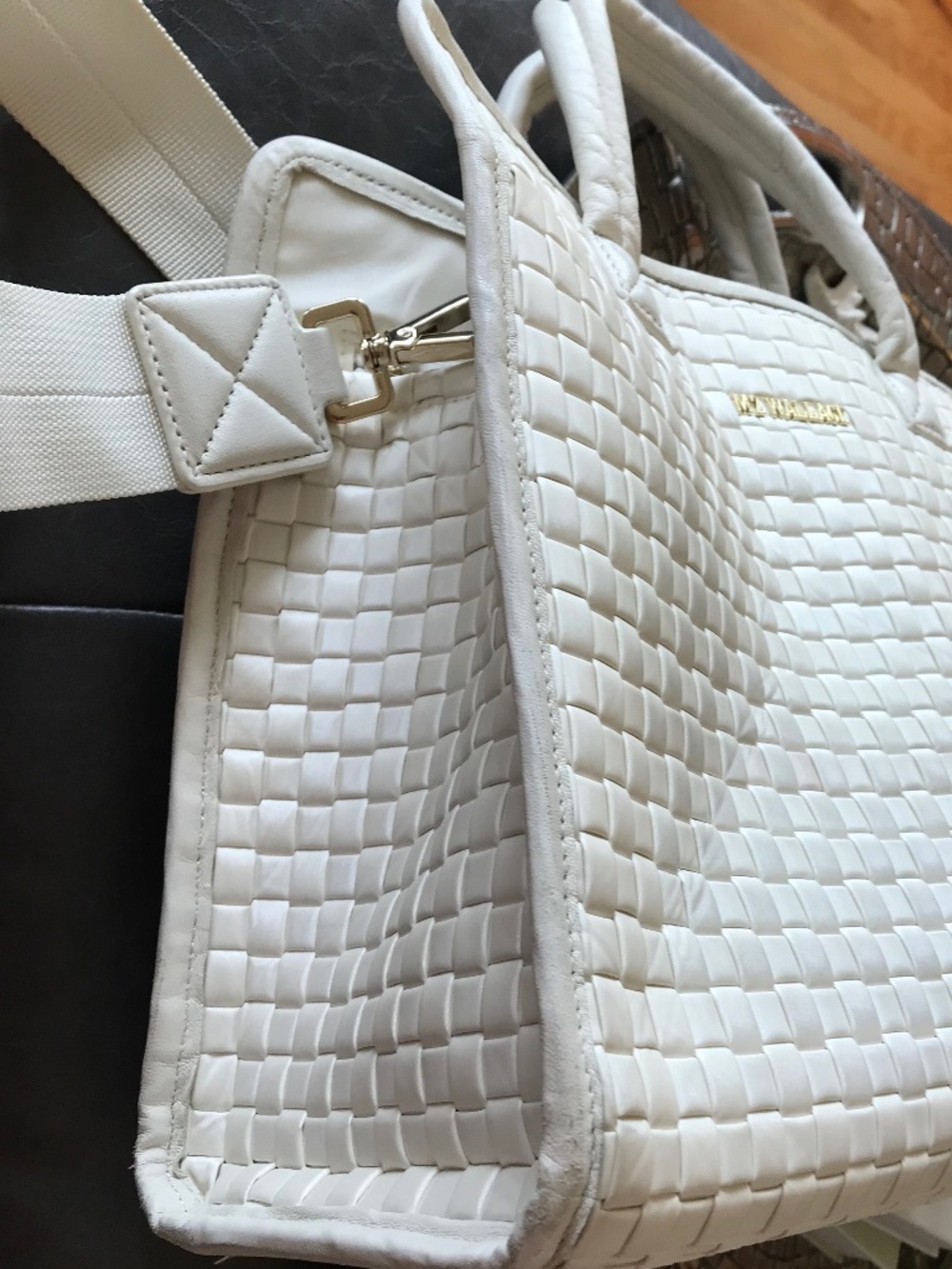 MZ WALLACE CREAM MEDIUM BOX TOTE - Picture 4 of 16